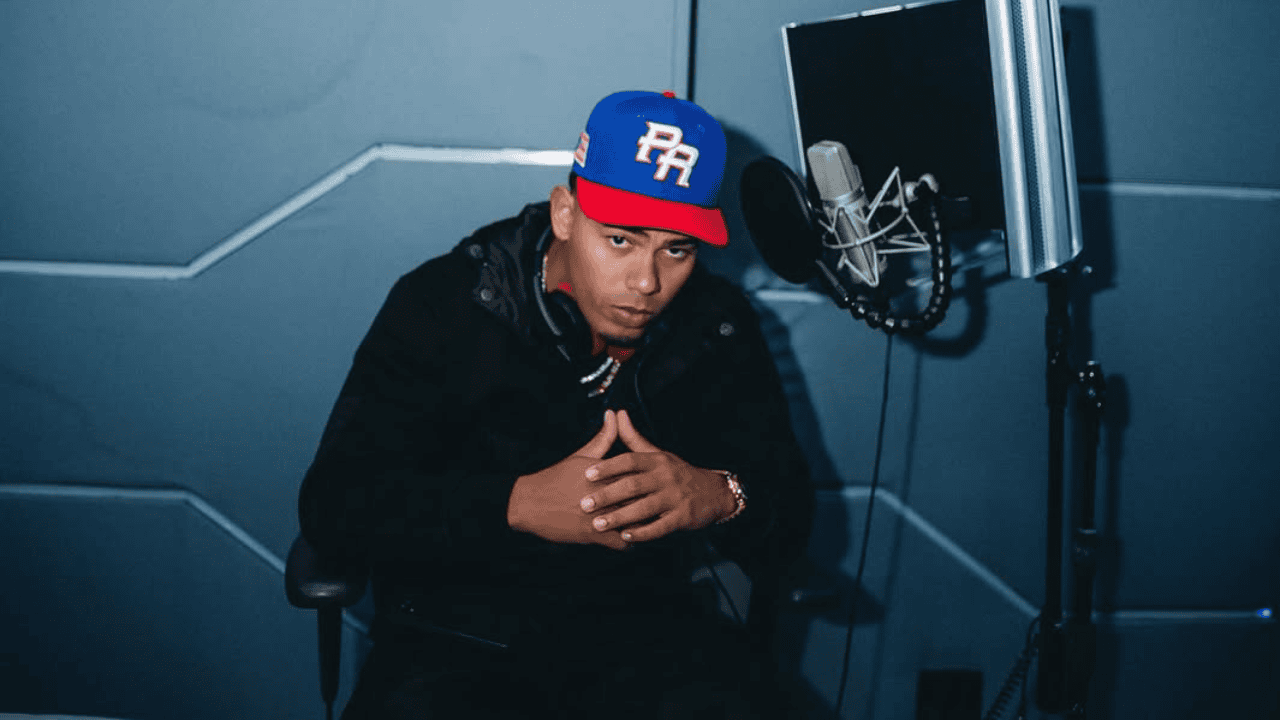 Myke Towers, cantante puertorriqueño